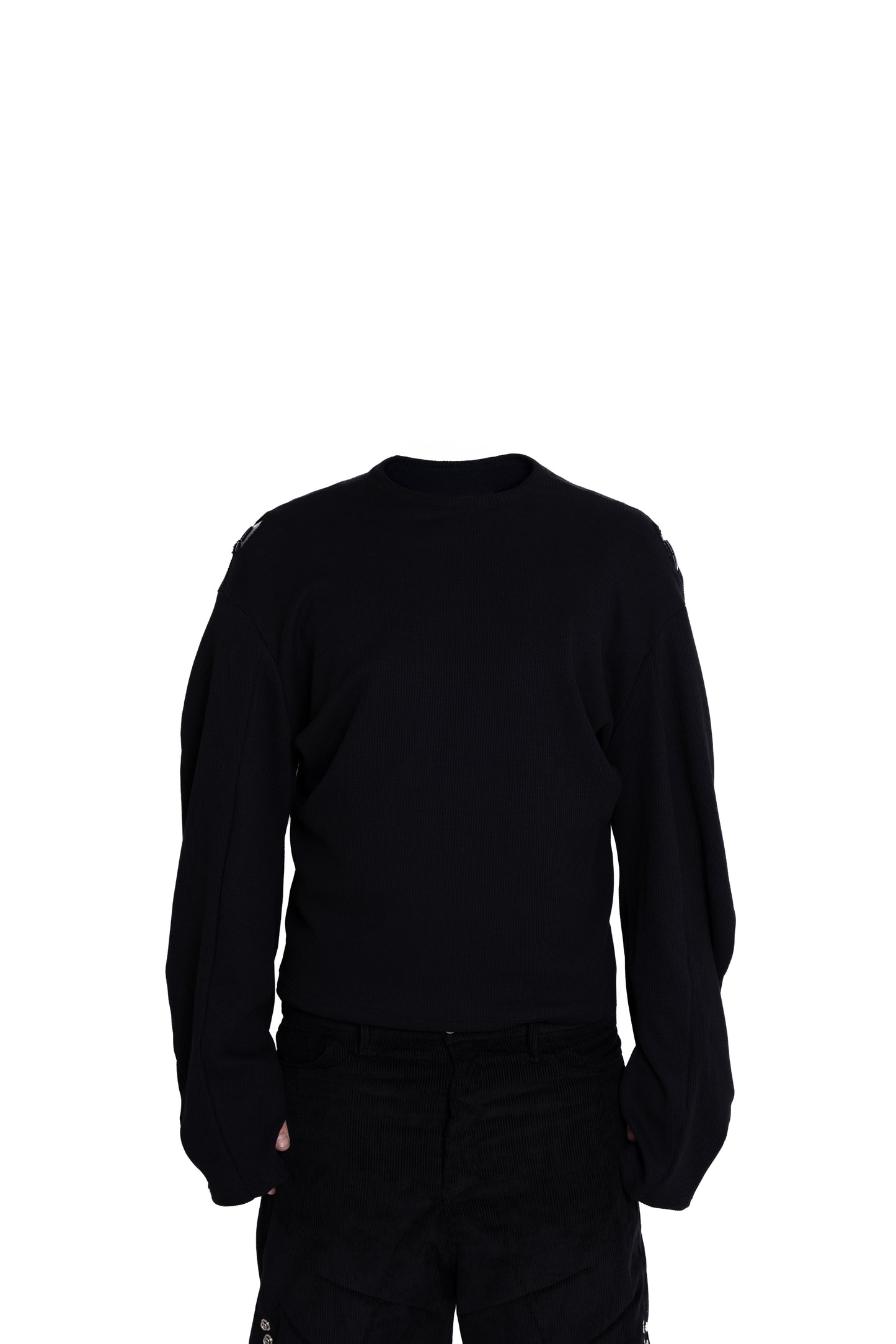 Calamity Armor Longsleeve Black